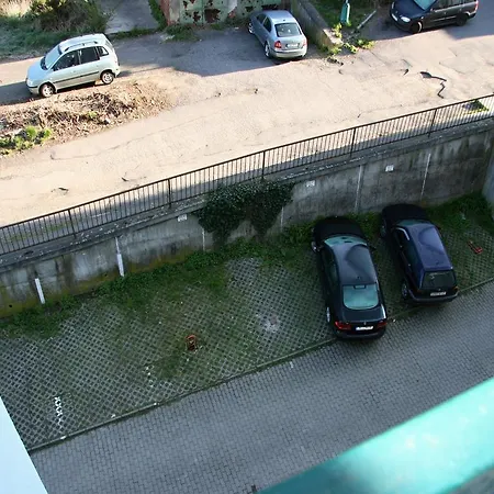 Apartment Raisova 1182 *