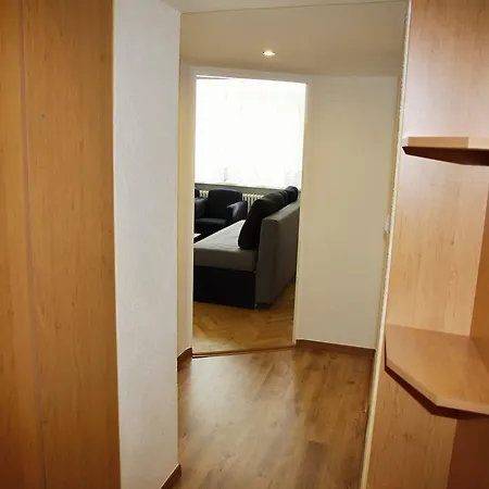 Apartment Raisova 1182 Karlsbad