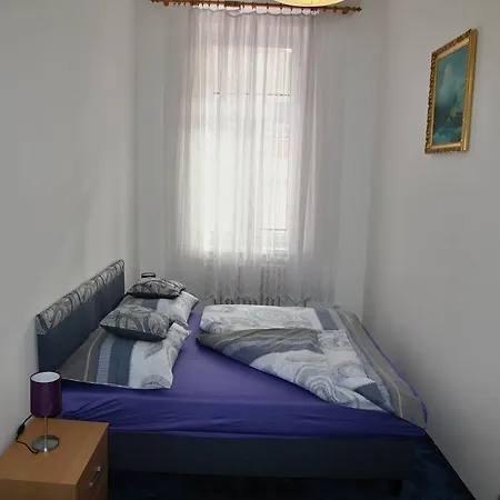 아파트 Apartman Raisova 1182 *